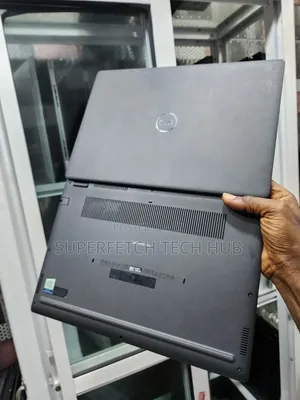 Laptop Dell Latitude 5310 16GB Intel Core i5 SSD 256GB