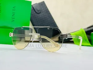 Bottega Veneta Luxury Designer Glasses–Trendy, Stylish,Premium Quality