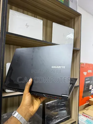 Laptop Gigabyte 16GB Intel Core i7 SSD 512GB