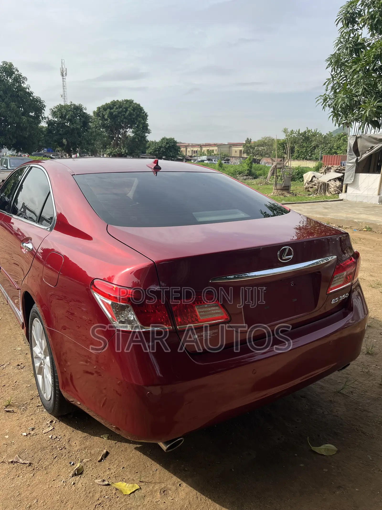Lexus ES 2012 Red