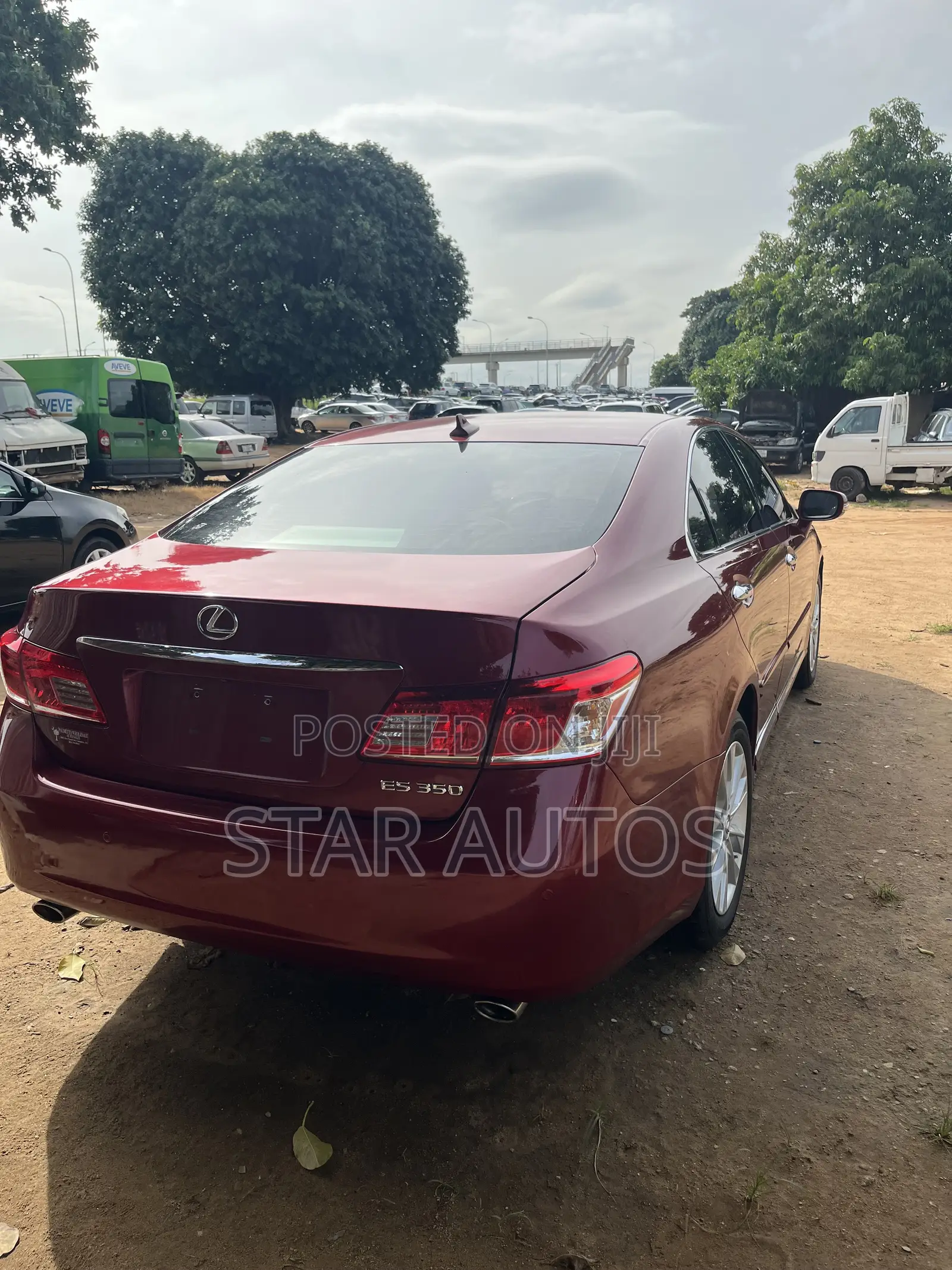 Lexus ES 2012 Red