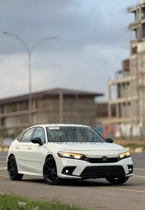 Honda Civic 2023 White