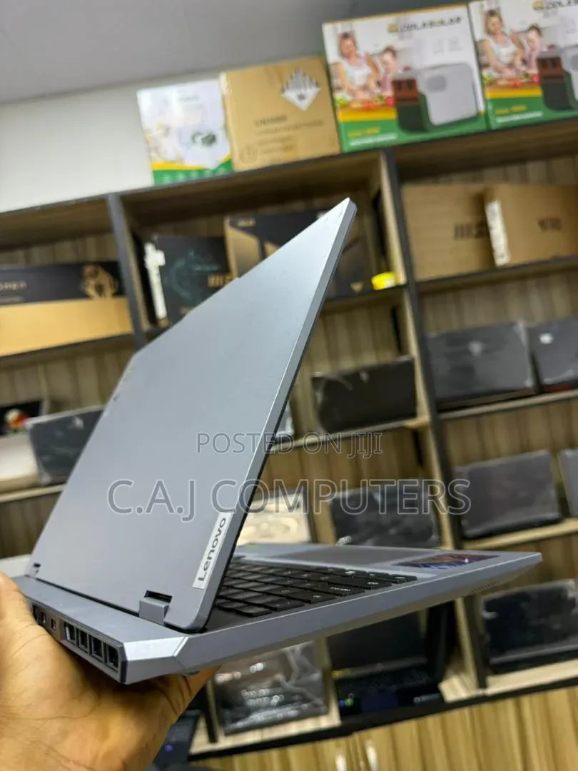 Laptop Lenovo 32GB Intel Core i7 SSD 1.5T