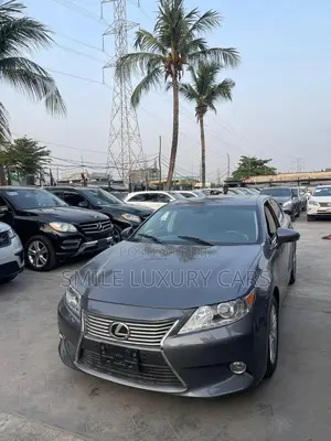 Lexus ES 350 FWD 2014 Gray