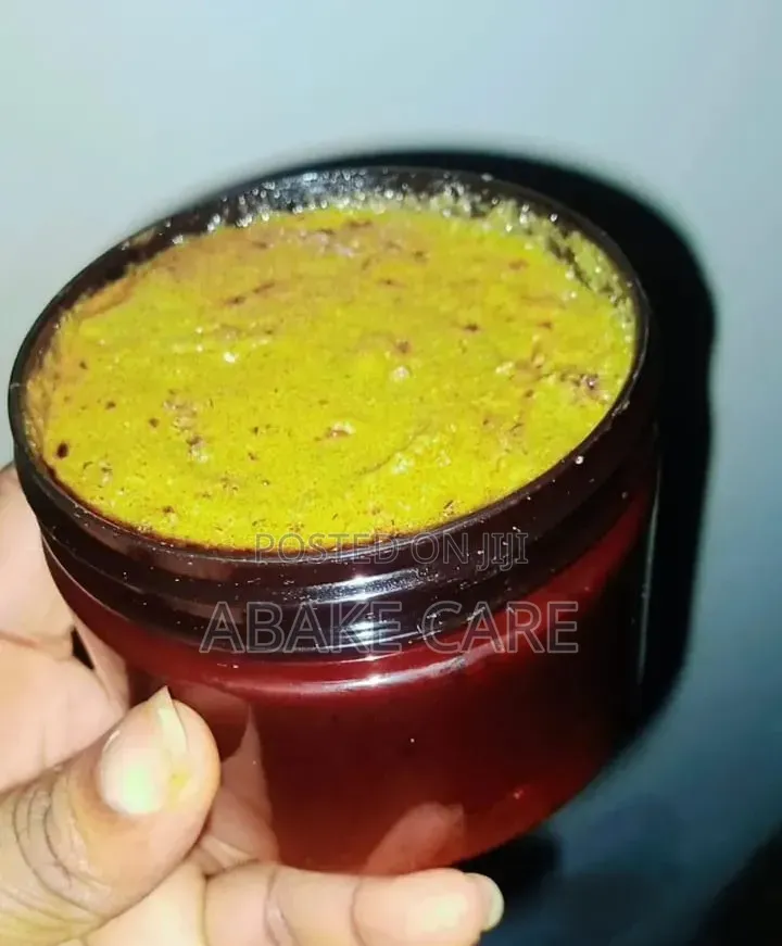 Glowing Turmeric Scrub