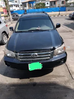 Toyota Highlander 2004 Black