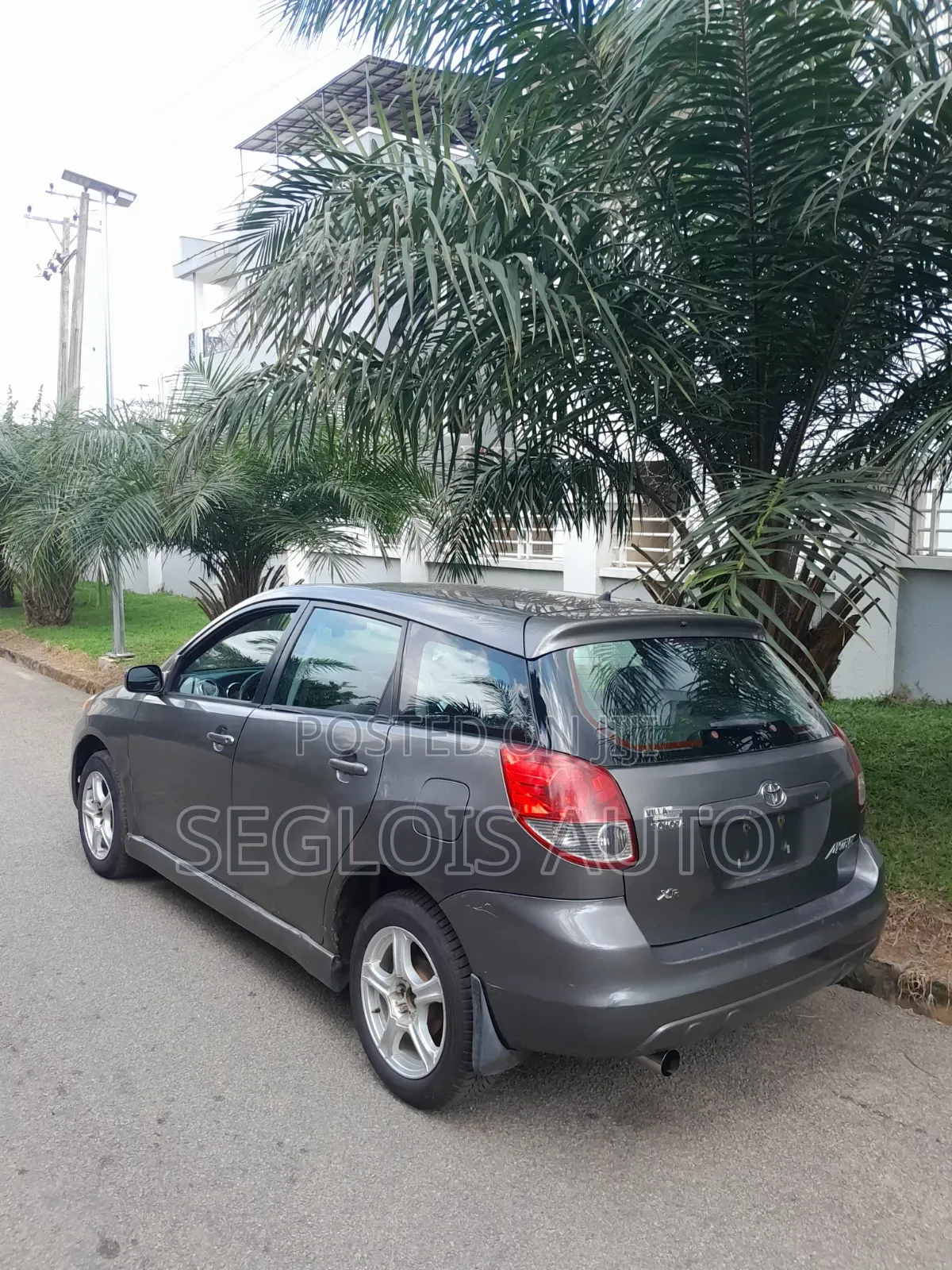 Toyota Matrix 2004 Gray