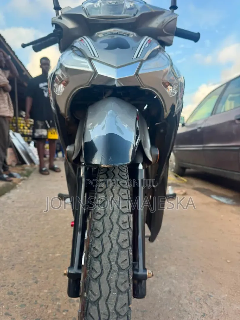Motorcycle 2025 Gray