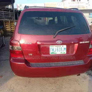 Toyota Highlander 2005 Red