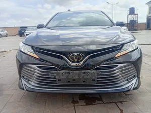 Toyota Camry 2020 Black