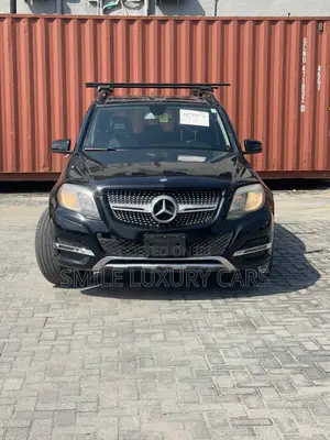 Mercedes-Benz GLK-Class Base GLK 350 4dr AWD 4MATIC (3.5L 6cyl 7A) 2015
