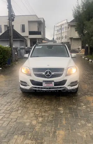 Mercedes-Benz GLK-Class 350 4MATIC 2014 White