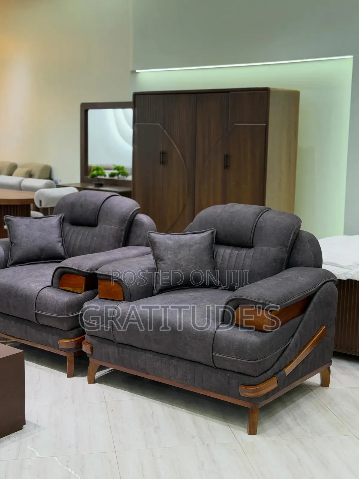 Best Quality Sofa Sets 3-2-1-1 Seaters