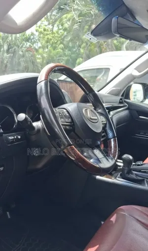 Lexus LX 2017 Black