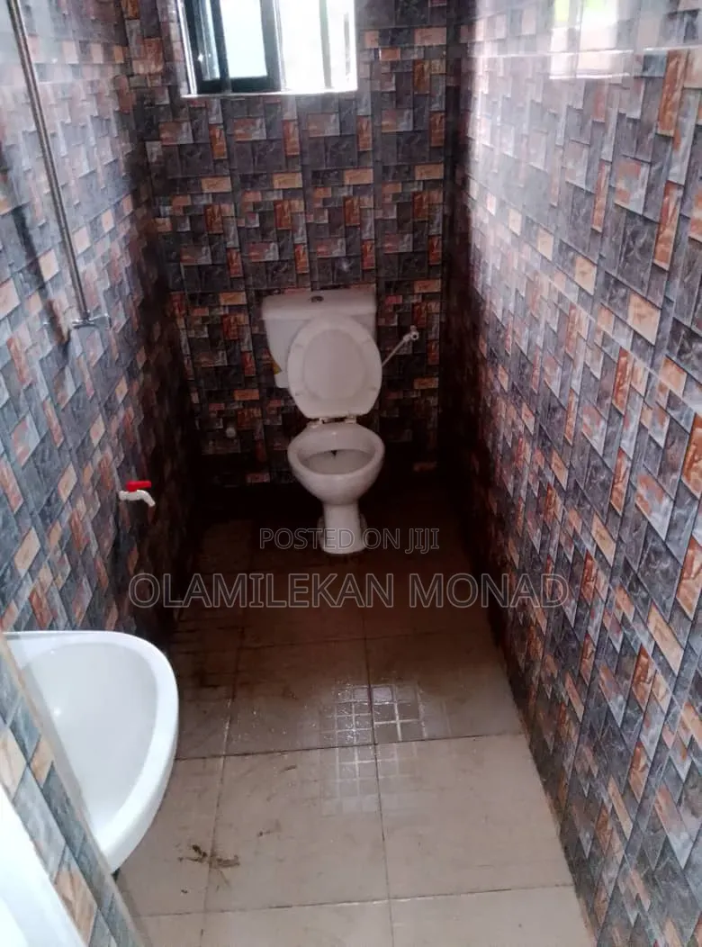 2bdrm House in Eregbe, Epe for rent