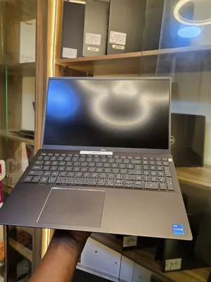 Laptop Dell Vostro 5630 16GB Intel Core i5 SSD 256GB