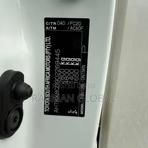 New Toyota Hilux 2025 White