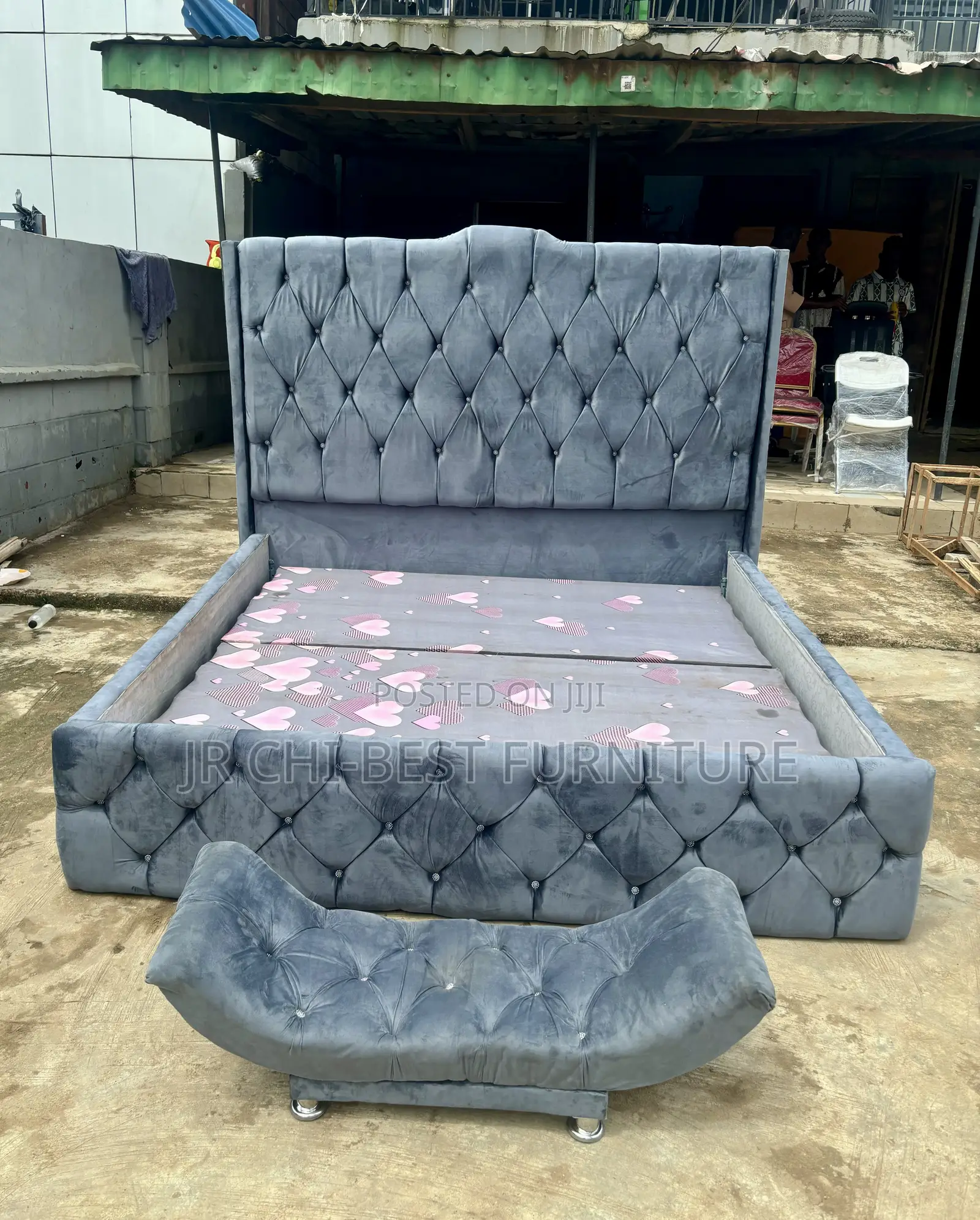 Quality Crafted 6 by 6 Tufted Padded Bedframe