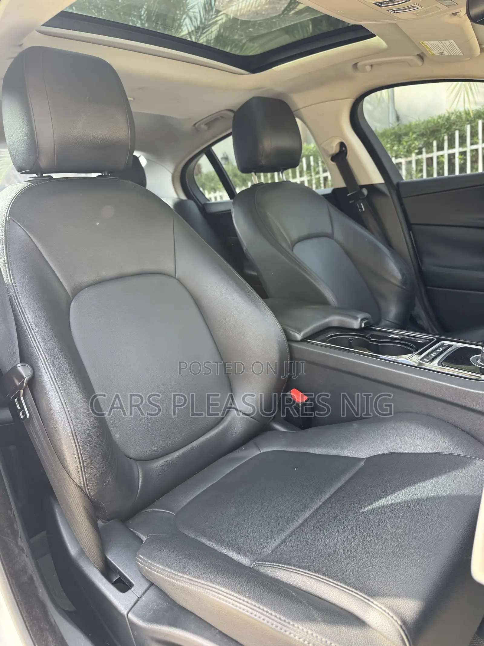 Jaguar XE 2017 White