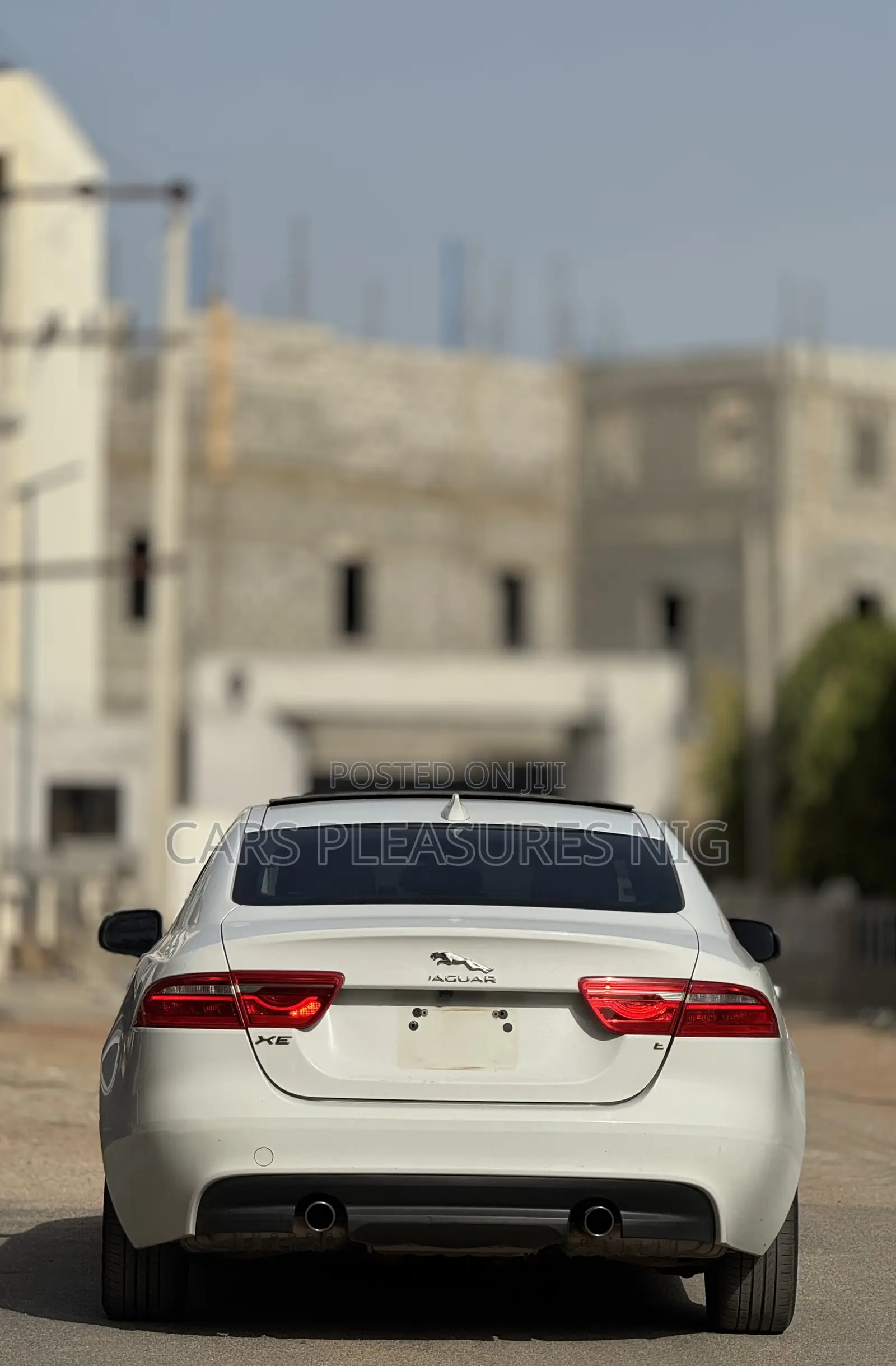 Jaguar XE 2017 White