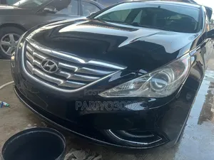 Hyundai Sonata 2011 Black