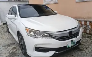 Honda Accord EX-L V-6 4dr Sedan FWD (3.5L 6cyl 6A) 2013 White