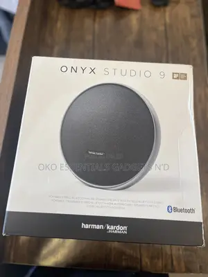 Onyx Studio 9