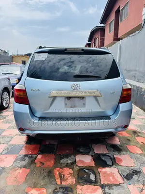 Toyota Highlander V6 2009 Blue