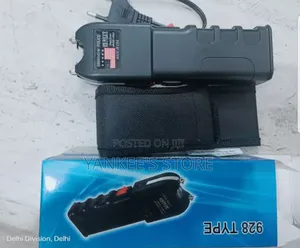 Quality D.Z.928 Type Self-defense Flashlight