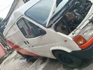 Ford Transit 2004 White