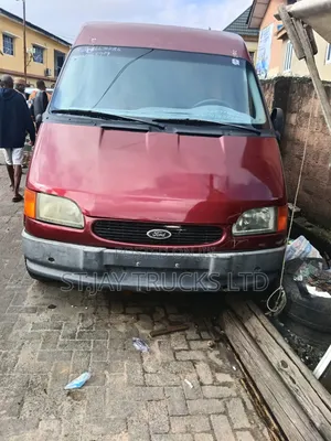 Ford Transit 2004 Red