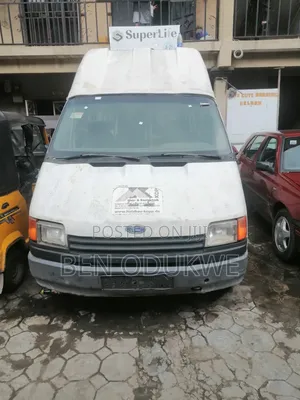 Ford Transit 2000 White