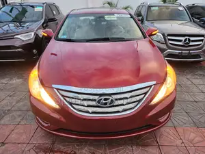 Hyundai Sonata 2012 Red