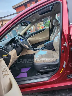 Hyundai Sonata 2012 Red