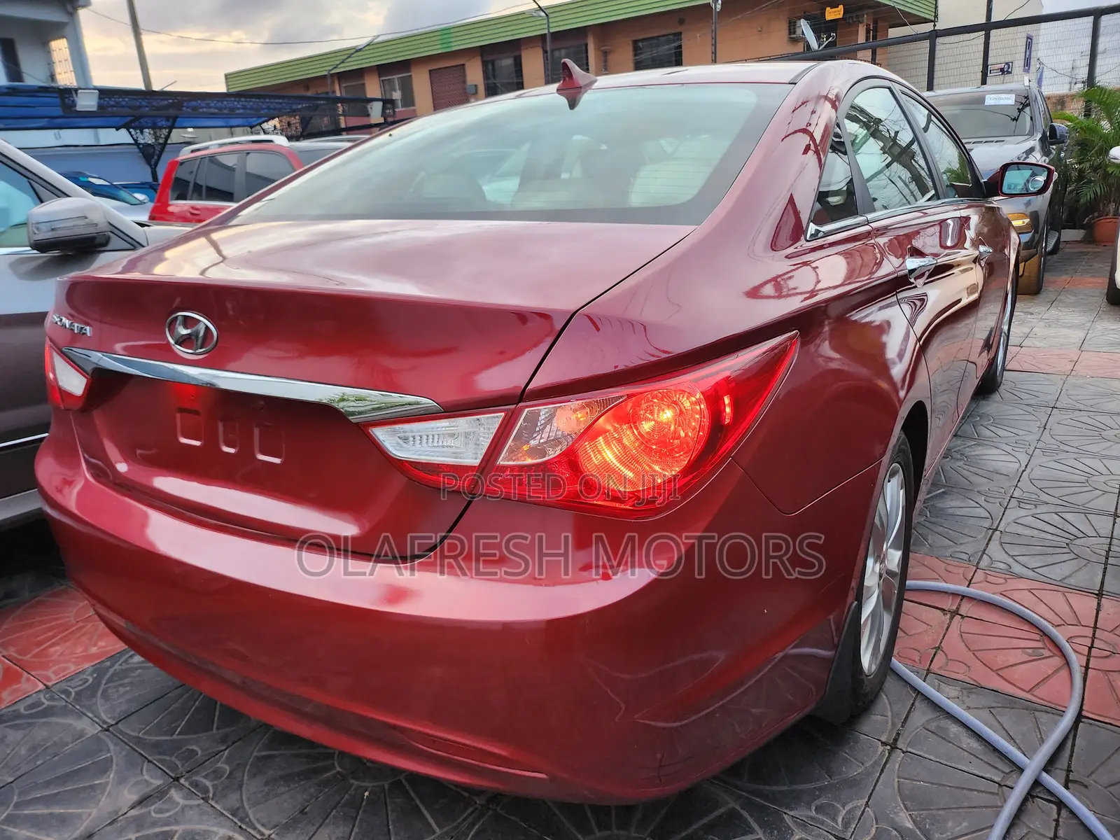 Hyundai Sonata 2012 Red