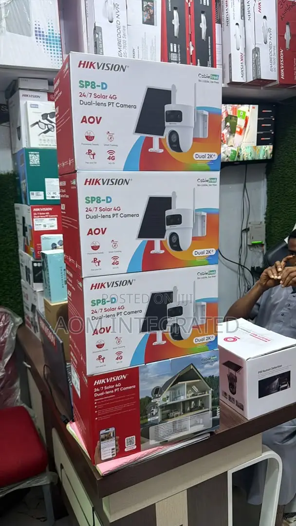 Hikvision Dual Lens Solar PTZ Camera