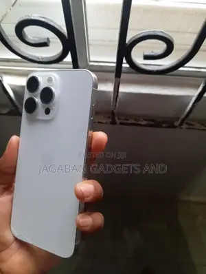 Apple iPhone 15 Pro Max 256 GB White