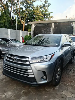Toyota Highlander 2015 Blue