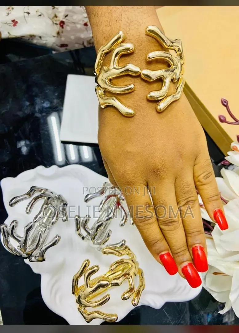 Chunky Bangles