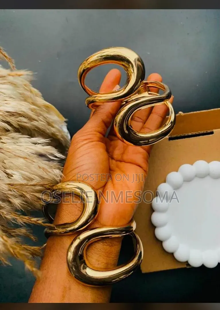 Chunky Bangles