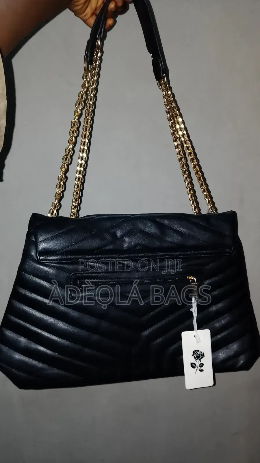 ​Classic Black Quilted Chain Handbag - Brand New