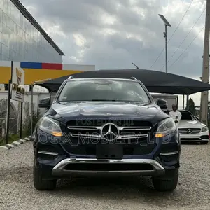 Mercedes-Benz GLE-Class GLE 350d 4MATIC 2018 Blue