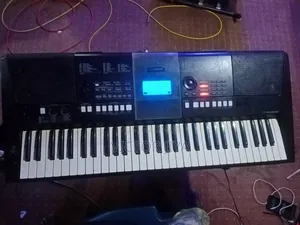 Yamaha E423