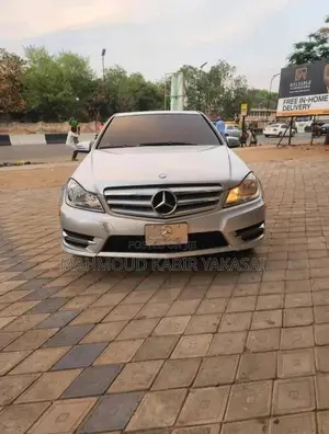 Mercedes-Benz C300 2012 Silver