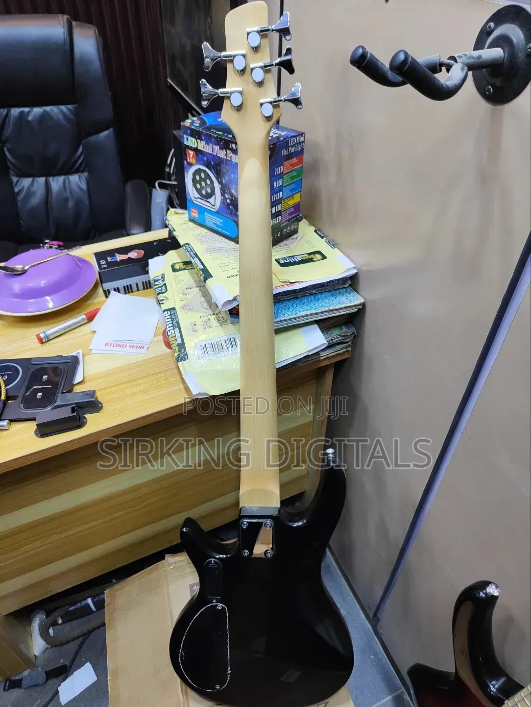 Ibanez Active Bass Guitar 5 Strings Guitar
