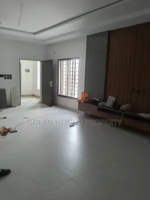 3bdrm Block of Flats in Jahi Gilmore for rent