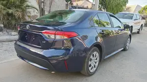 Toyota Corolla LE 2021 Blue