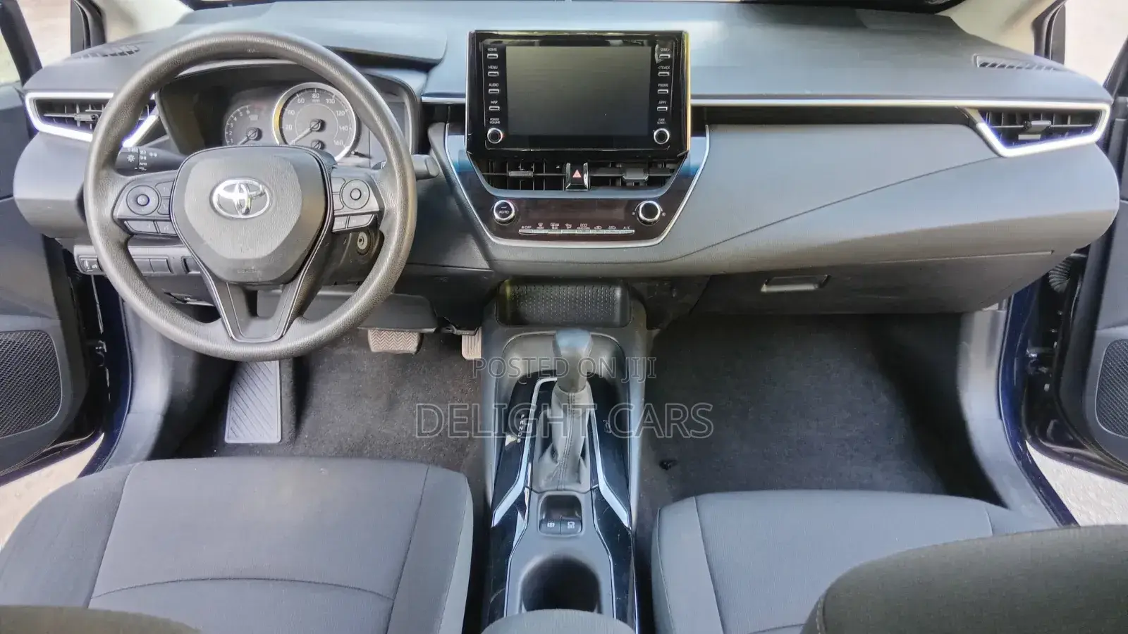 Toyota Corolla LE 2021 Blue
