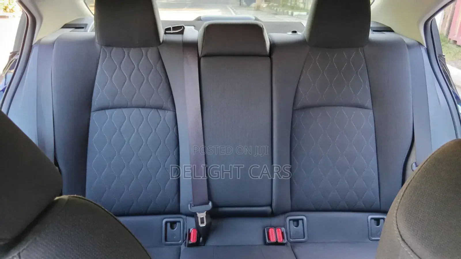 Toyota Corolla LE 2021 Blue