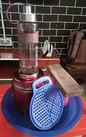 Kitchen Utensils (Plastic Bowls and Food Flask)